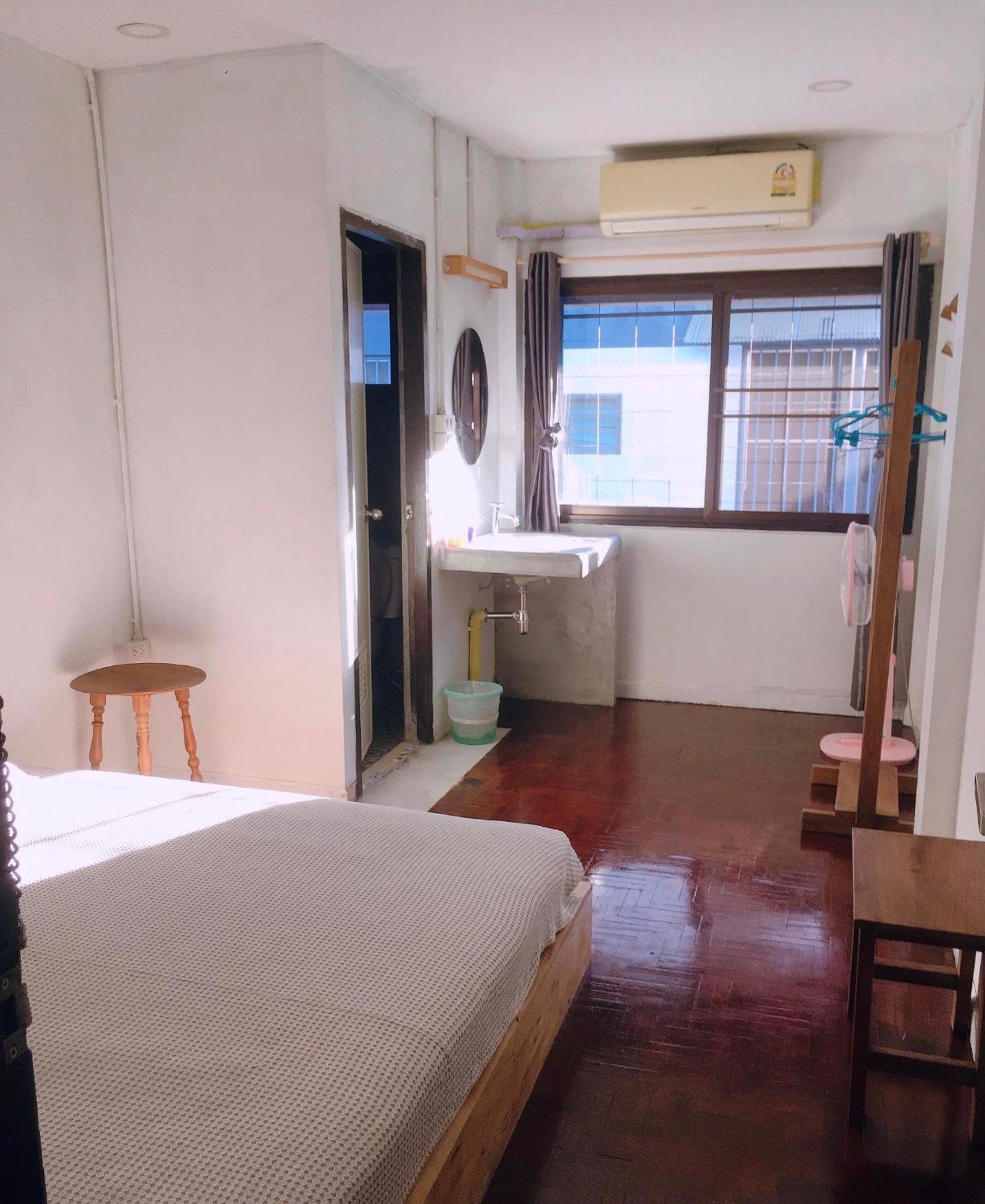 Wayside Guesthouse Chiang Mai Luaran gambar